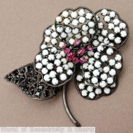 Schreiner 6 wired seeds petal flower pin 1 wired seeds leaf white fuchsia jet jewelry