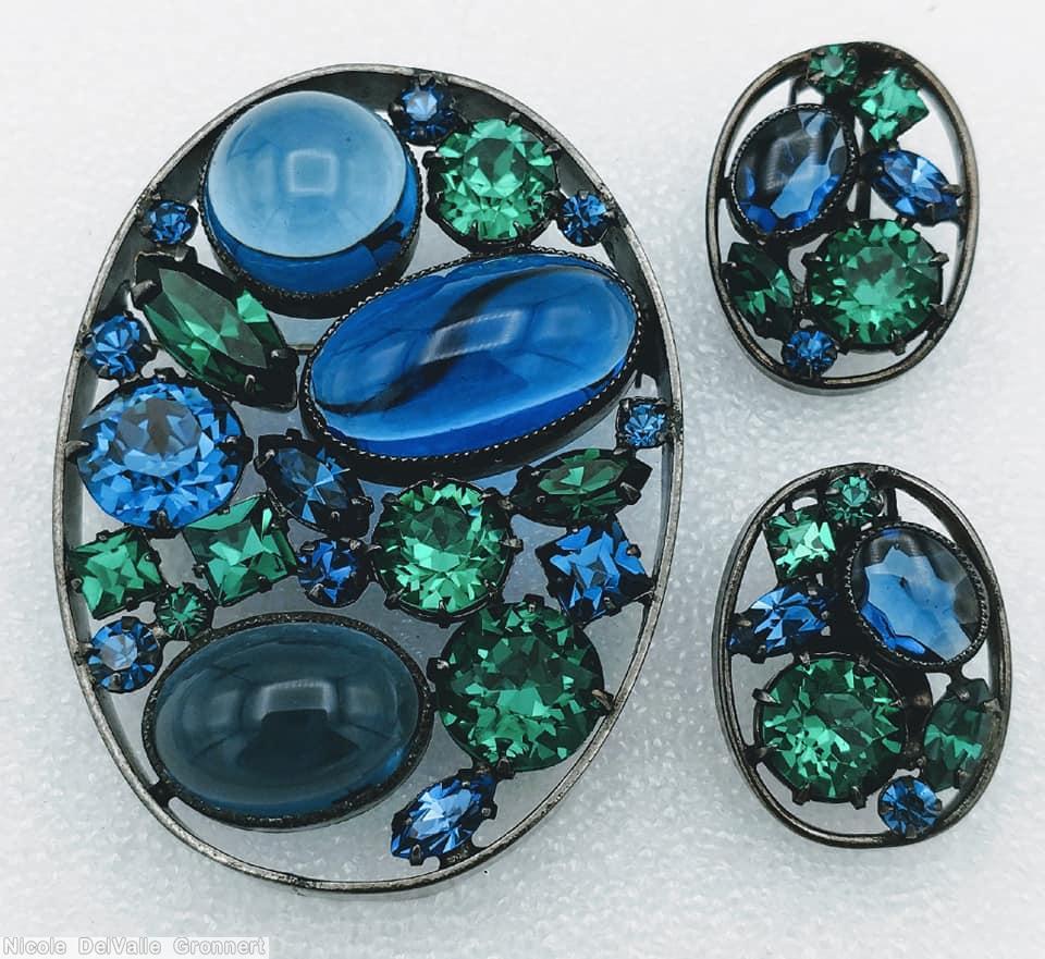 Schreiner oval shadow box pin 3 large stone navy smoke blue emerald marina blue jewelry