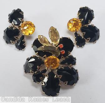 Schreiner trembling bee on flower 5 large teardrop 2 small teardrop jet faceted teardrop amber faceted chaton center comma stone coral jewelry