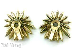 Schreiner daisy varied size 15 navette yellow navette black oval cab jewelry