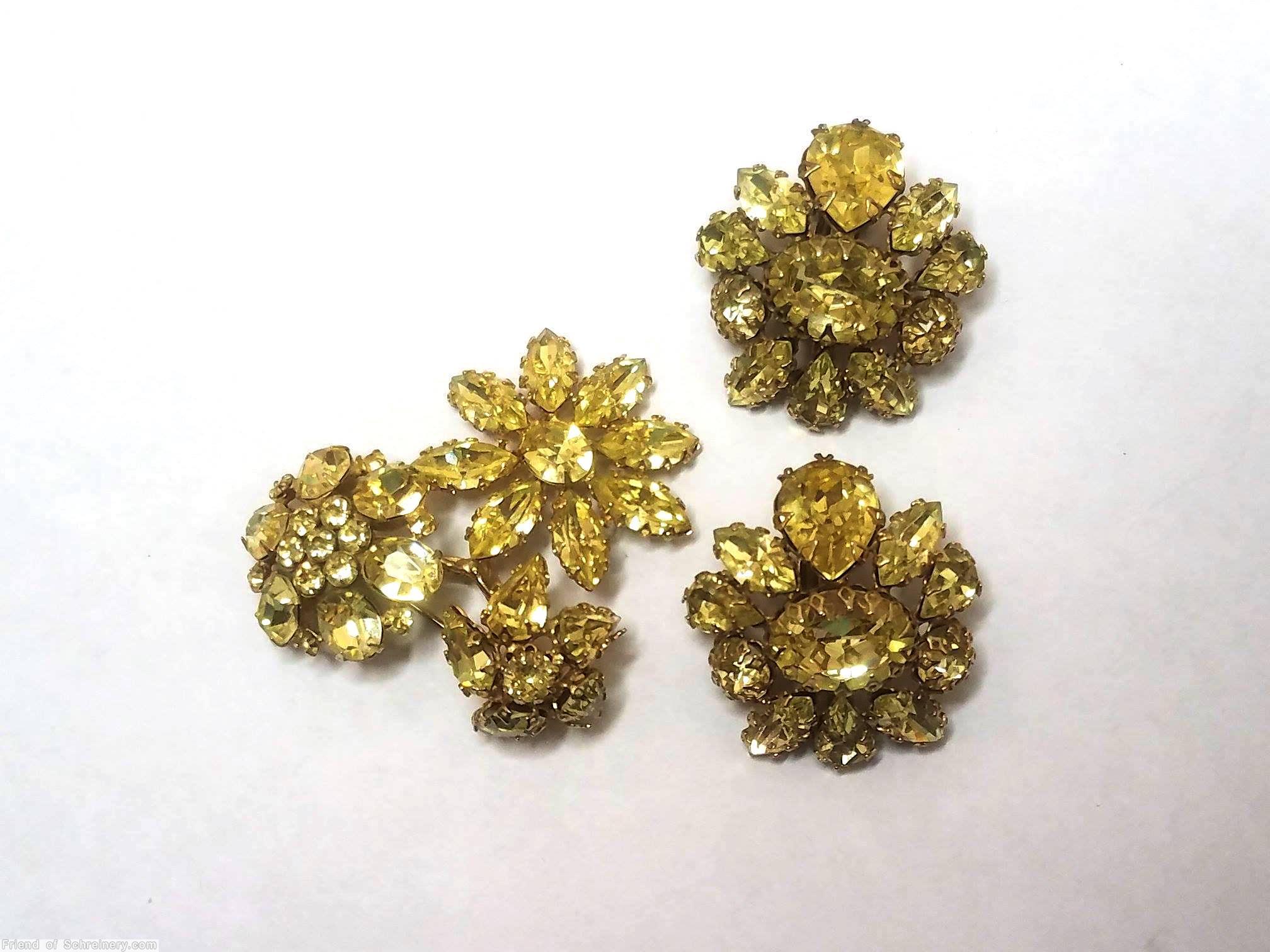 Schreiner 3 varied flower pin clear champagne goldtone jewelry