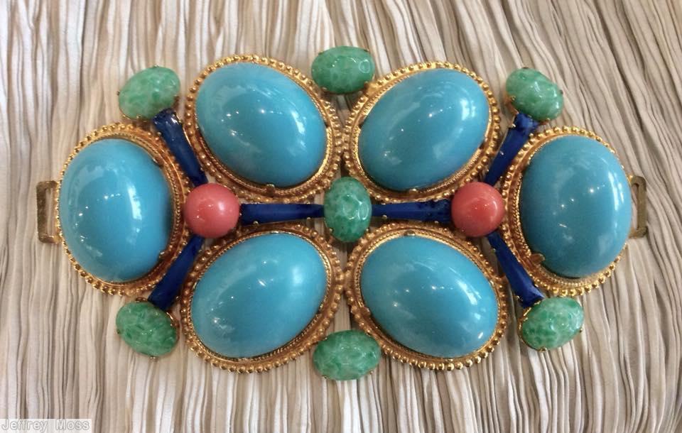 Schreiner 6 large oval cab 7 small oval cab buckle 6 slim keystone 2 chaton opaque baby blue large oval cab coral small chaton lapis blue keystone small moon rock marbled jade oval art glass goldtone jewelry