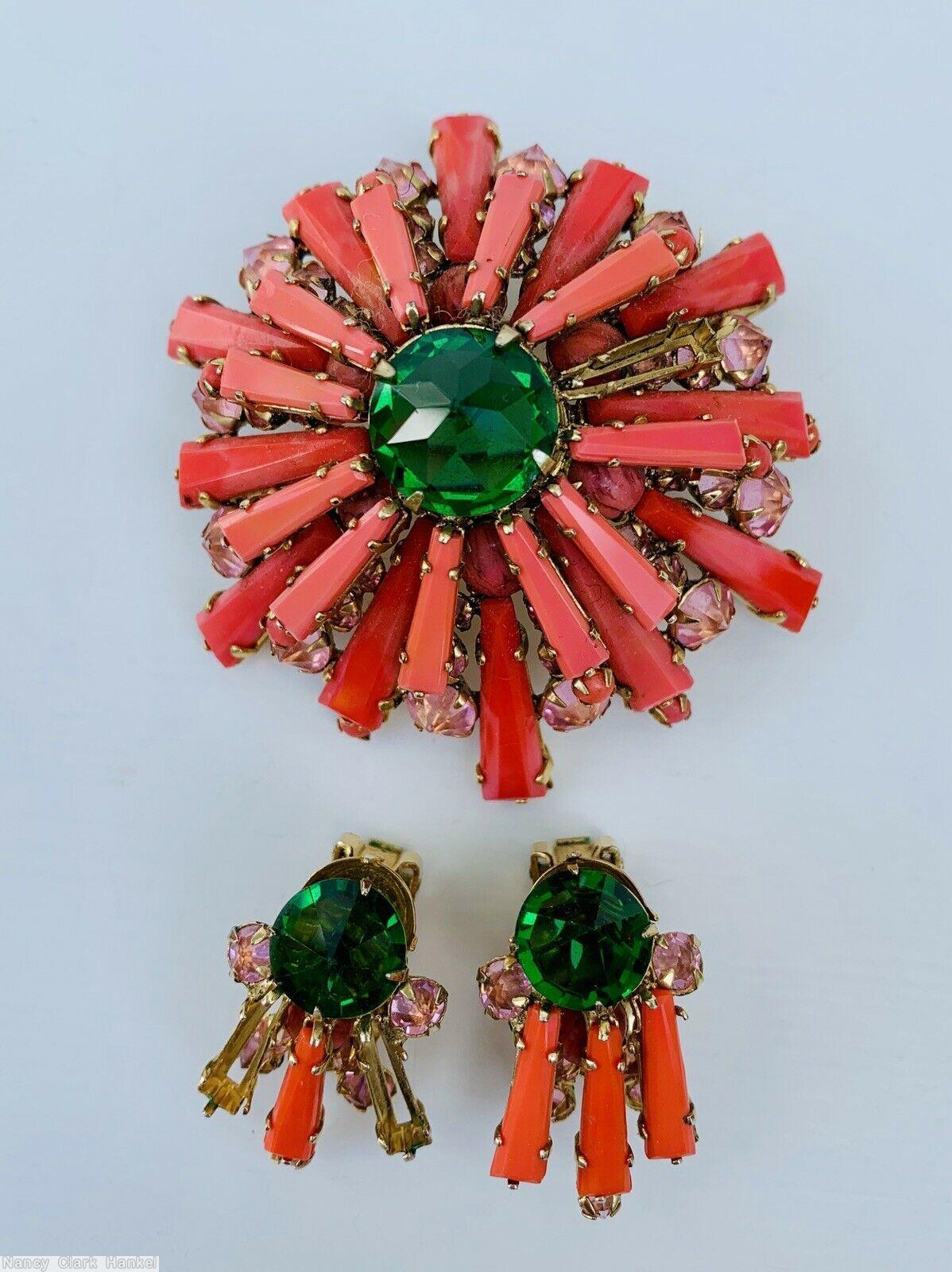 Schreiner 2 level domed radial round ruffle keystone pin top level 11 keystone large chaton center bottom level 12 keystone varied size chaton coral keystone goldtone pink inverted stone emerald faceted large chaton center jewelry