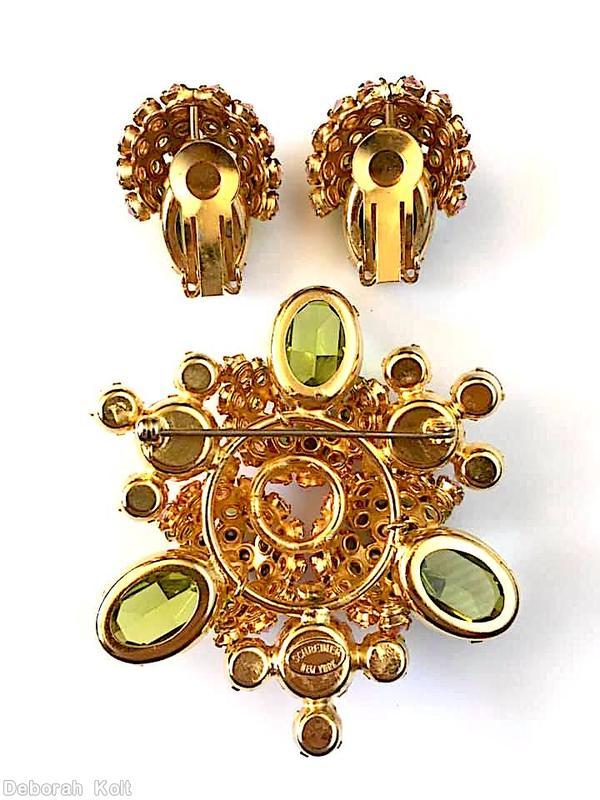 Schreiner 3 acorn radial triangle pin 3 large round stone peridot large oval cab pink ab goldtone jewelry