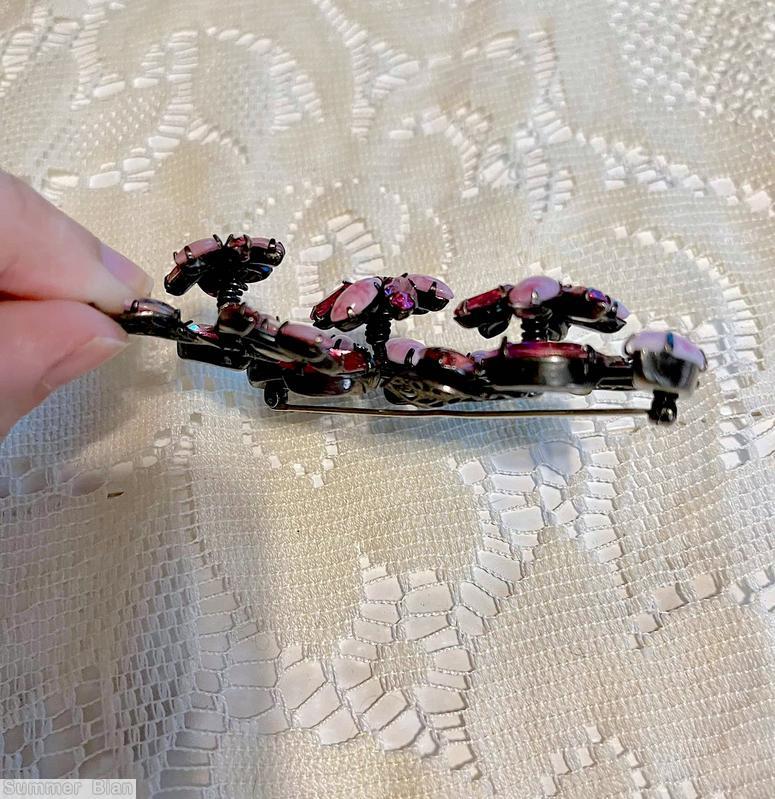 Schreiner 3 trembler 4 filigree leaf single stem pin pink navette moonglow pink small navette white marbled opaque pink navette gunmetal back jewelry