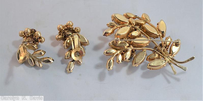 Schreiner 3 trembling flower bunch pin gold metallic faux pearl bronze navette smoky navette peach navette goldtone jewelry