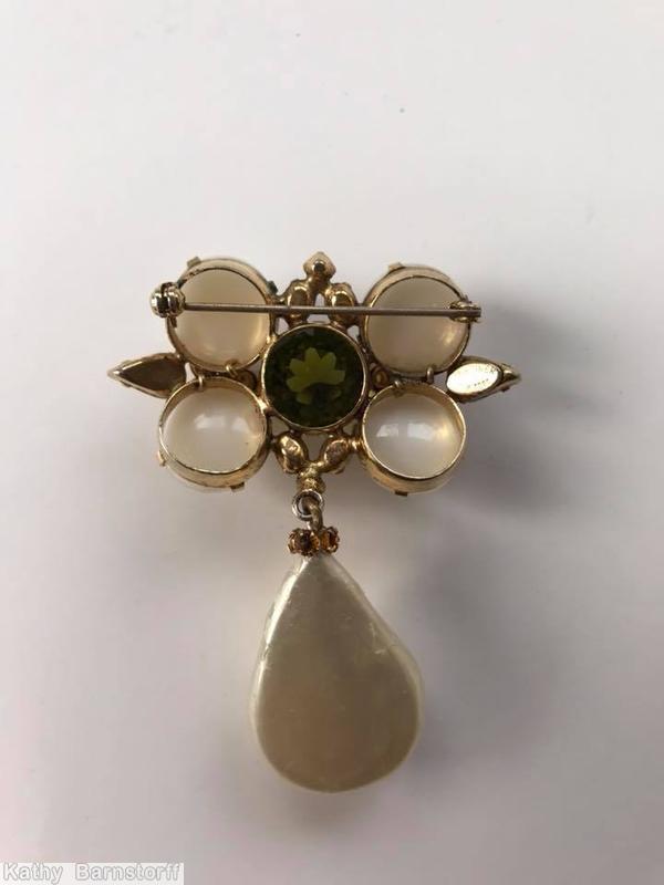 Schreiner 4 cab top down 1 dangle pin baroque pearl dangle moonglow ivory chaton corner dark peridot chaton center jewelry