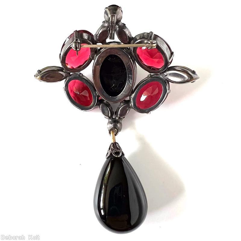 Schreiner 4 cab top down 1 dangle pin jet dangling teardrop ruby large faceted oval cab jet small faceted navette silvertone jewelry