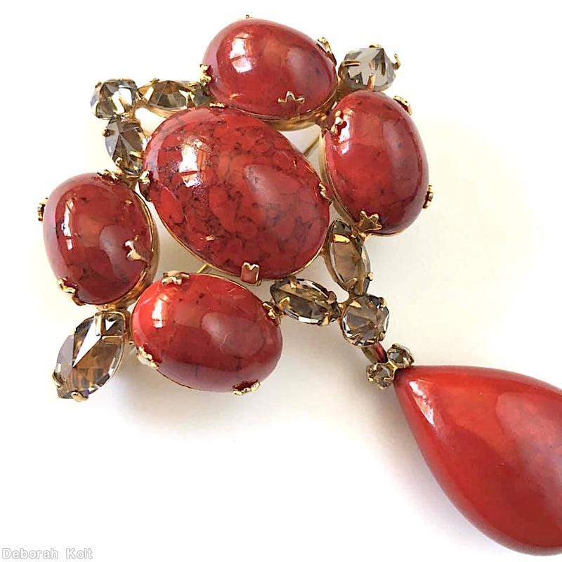 Schreiner 4 cab top down 1 dangle pin marbled siam red smoke goldtone jewelry
