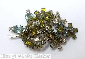 Schreiner 6 flower bush pin smoky blue green crystal jewelry