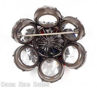 Schreiner 6 large round cab side domed round pin 10 chaton center crystal red blue white patriplet jewelry