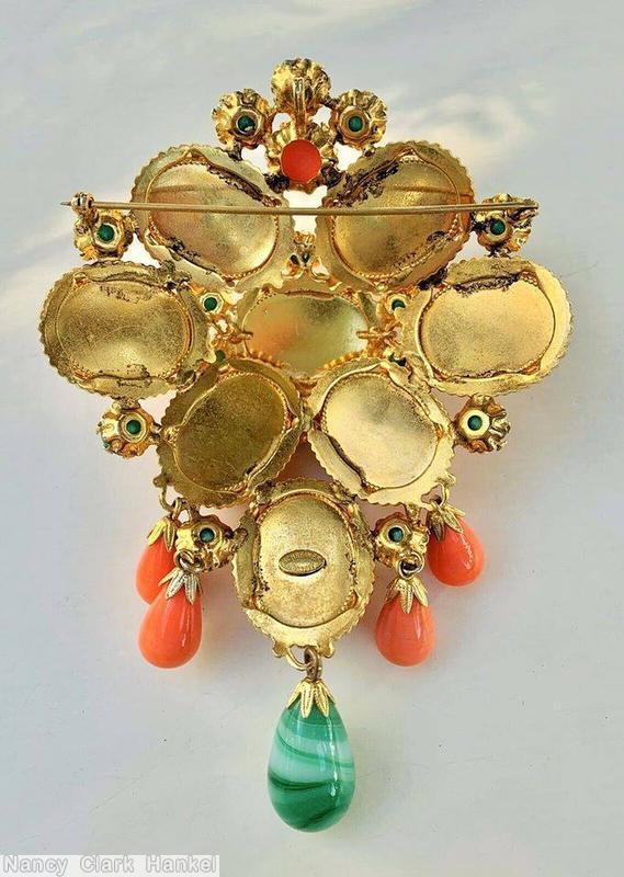 Schreiner 8 large oval cab top down 5 dangle pin 1 large bead dangle 4 small bead opaque coral large oval cab white marbled green teardrop dangle green chaton goldtone jewelry