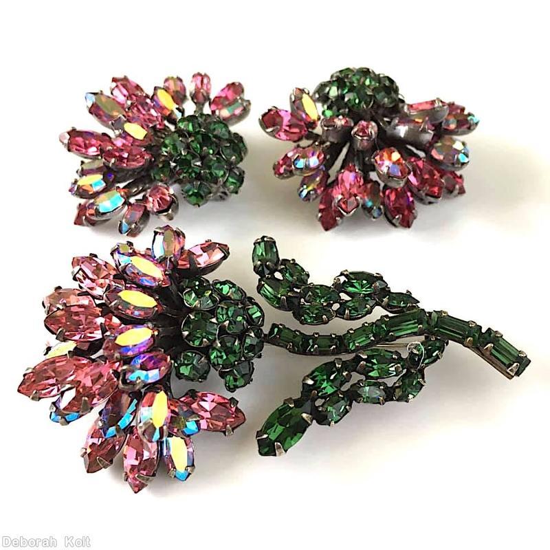 Schreiner carnation pin 6 small baguette curly stem half clustered ball receptacle 2 level petal bottom 8 petal ab pink navette petal dark green silvertone jewelry