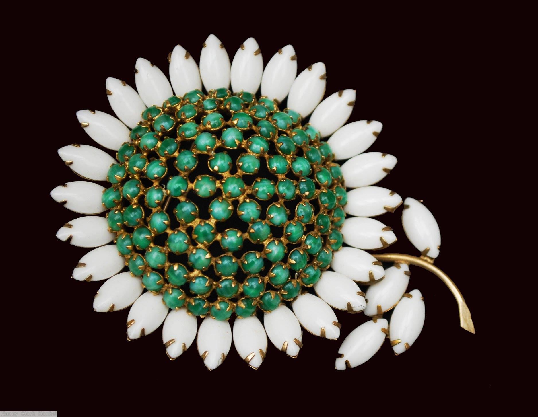 Schreiner giant sunflower pin milk white green seeds goldtone jewelry