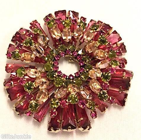 Schreiner hexagon keystone ruffle pin 2 level radial hook eye pink fuchsia peach peridot jewelry