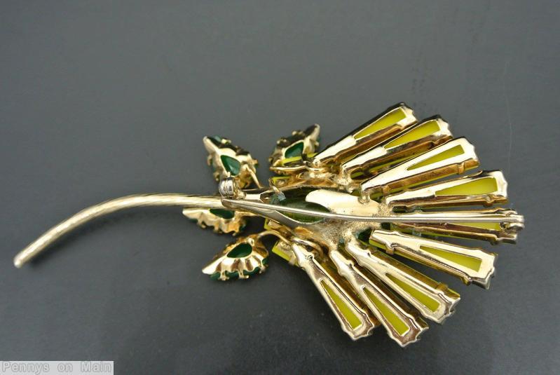 Schreiner keystone tulip pin long stem 4 leaf large bead center lime keystone black marbled clear green bubble green carved leaf jewelry