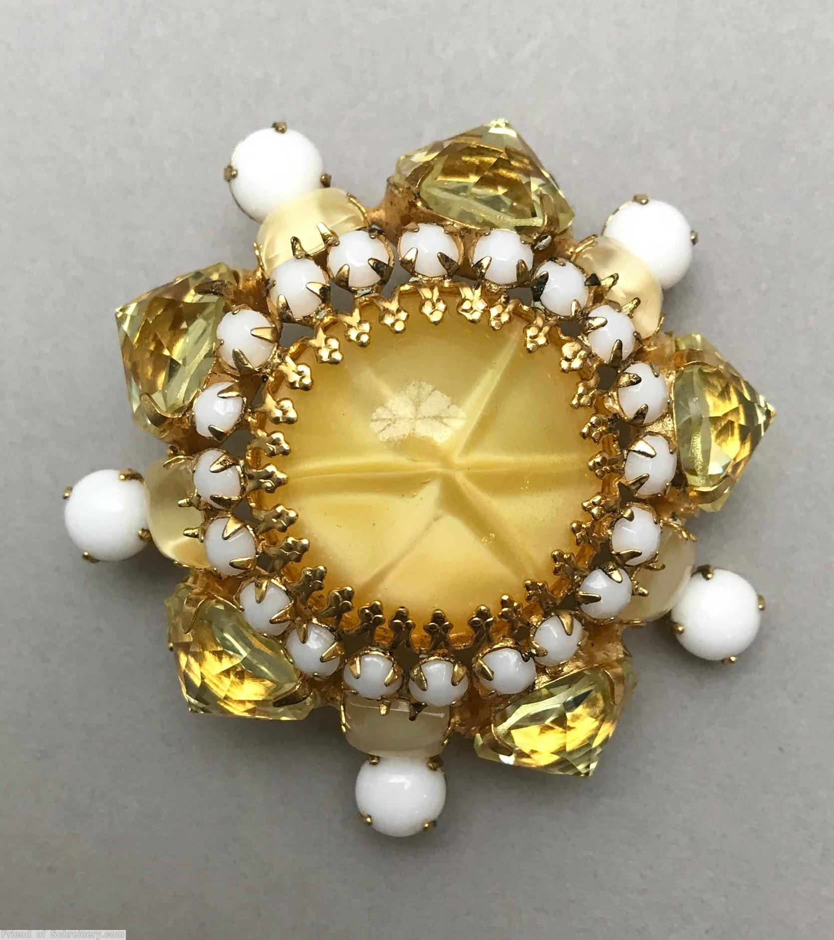 Schreiner large round open back rose cut center pentagram pin 5 corner stone moonglow honey large round art glass white clear champgne inverted goldtone jewelry