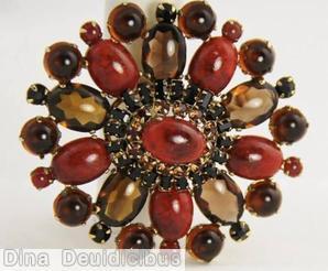 Schreiner radial domed oval pin 10 oval cab hook eye oval center 5 rounds 10 chaton carnelian jet amber brown jewelry