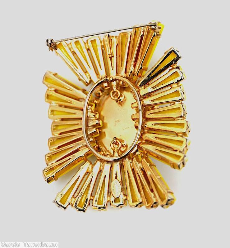 Schreiner radial keystone ruffle cross pin large oval center hook eye lime jet molded flower stone jewelry