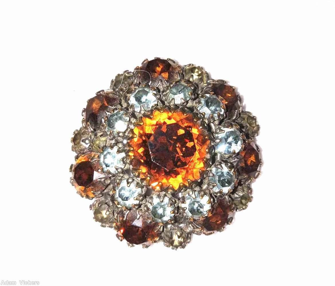 Schreiner round domed pin large round cab center 10 surrounding small chaton 7 large chaton large faceted topaz round chaton center crystal faceted surrounding chaton large topaz chaton silvertone jewelry