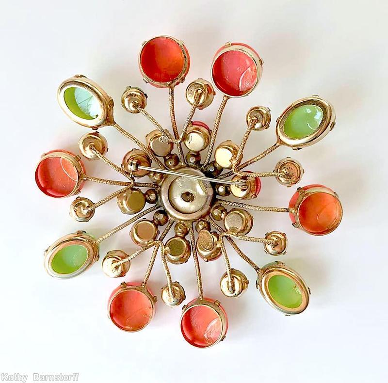 Schreiner starburst pin 10 chaton 4 rounds opaque coral round cab moonglow apple green chaton champagne small chaton metalic large round faux pearl goldtone jewelry