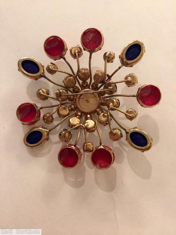 Schreiner starburst pin 10 chaton 4 rounds red blue crystal patriplet jewelry