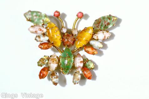 Schreiner trembling wing small butterfly all venetian coral amber green white coral small chaton goldtone jewelry
