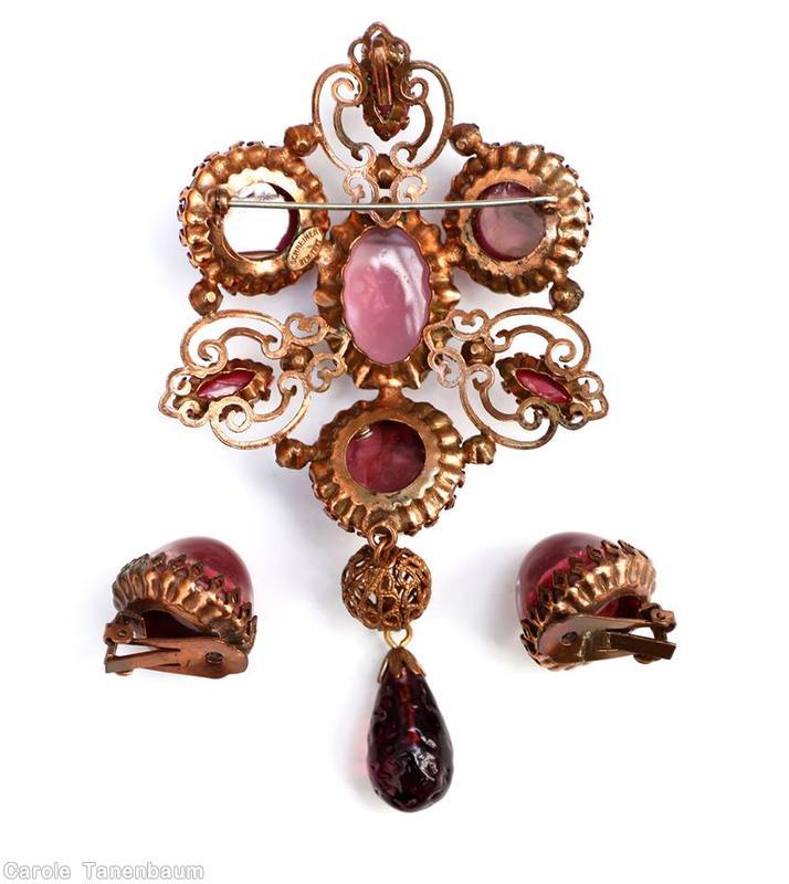 Schreiner triangle top down 1 dangle pin 3 large chaton large oval center filigree wine teardrop dangle marbled pink chaton marbled lavender large oval cab goldtone jewelry