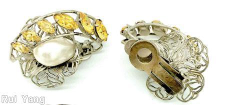 Schreiner 1 wired ribbon 7 varied size navette 1 large pearl center filigree back large faux pearl amber navette silvertone jewelry