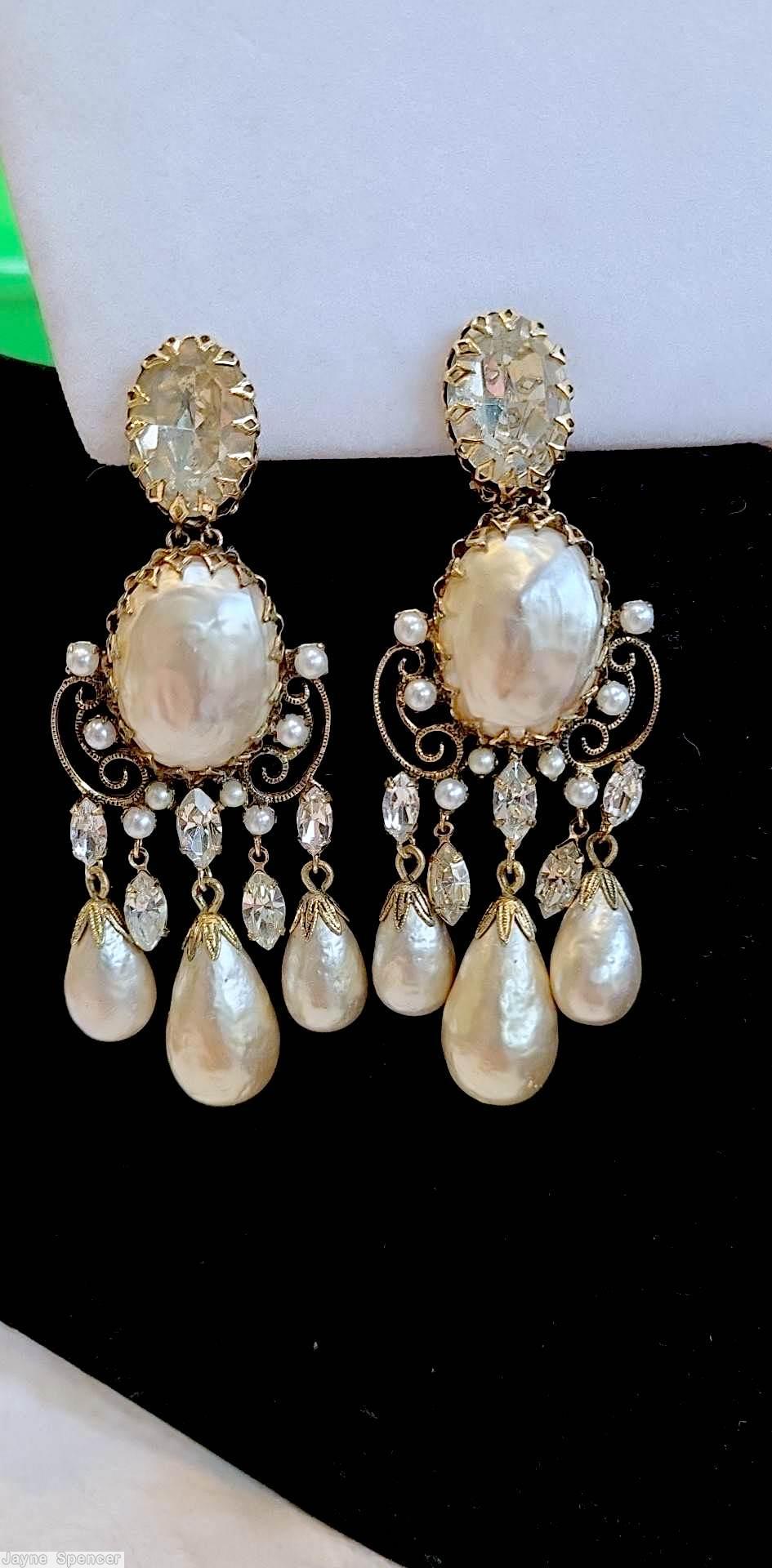 Schreiner 3 part scrollwork dangling earring bottom 3 large teardrop bubble dangle 2 navette dangle large oval cab middle large chaton top faux pearl seeds small navette crystal faux pearl large faceted oval crystal goldtune jewelry