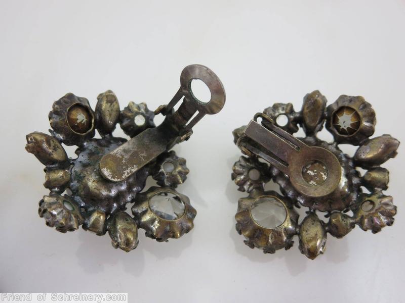 Schreiner large oval cab center earring 4 surrounding small oval stone 7 varied size chaton moonglow white crystal smoke jewelry