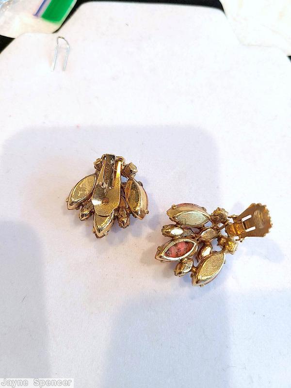 Schreiner side radial 2 level earring 4 navette 6 small navette 3 small square stone peach venetian crystal square carnelian navette goldtone jewelry