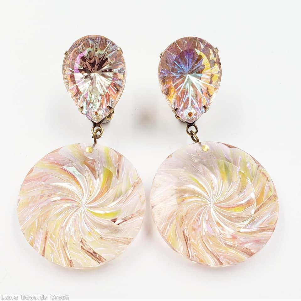 Schreiner top down dangling earring top teardrop cracked ice bottom large molded swirling disc peach teardrop cracked ice yellow pink swirling disc goldtone jewelry