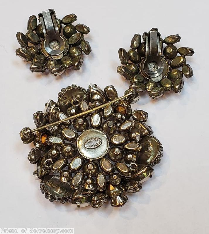 Schreiner concave flat bottom pin 3 clustered flower fuchsia peach faux pearl white peridot 3 clustered flower jewelry